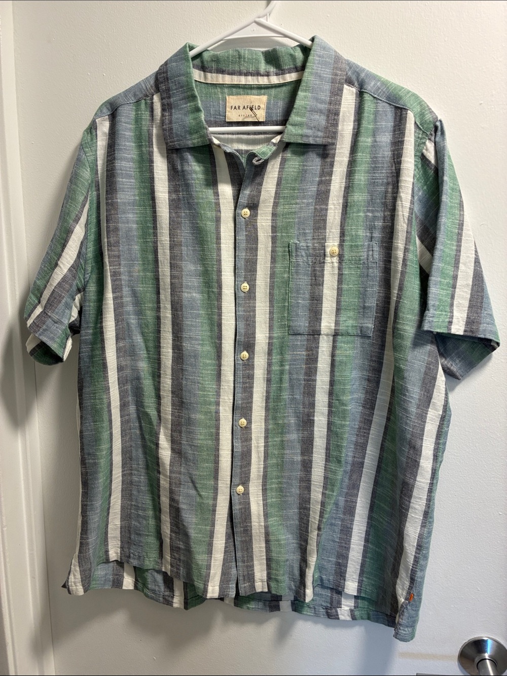 Far Afield Men's Green & Blue Stripe Short-Sleeve Button-Down Shirt
